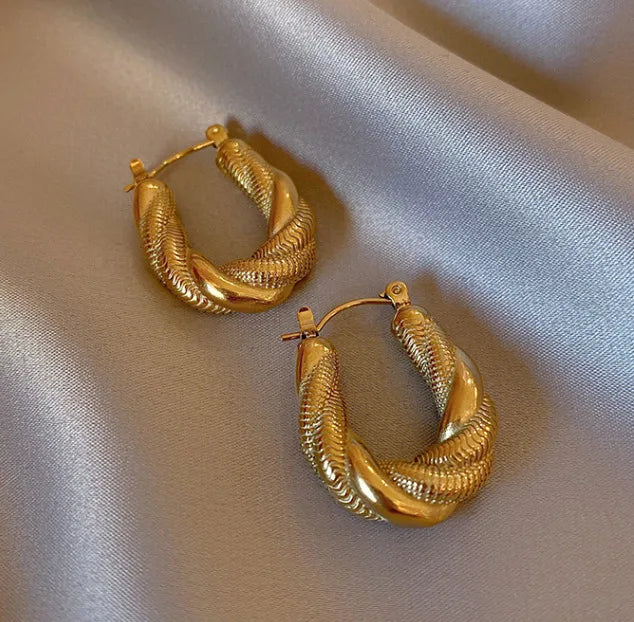 Twist-Inlay Zircon Stud Earrings