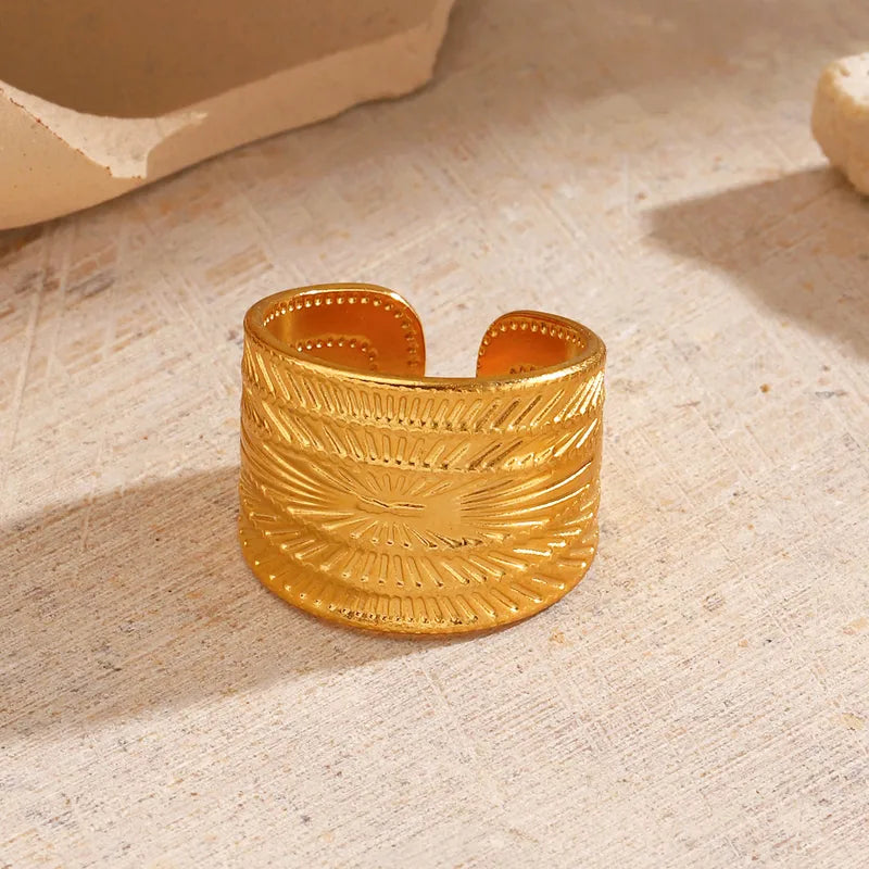 Tierra Sculpt Cuff